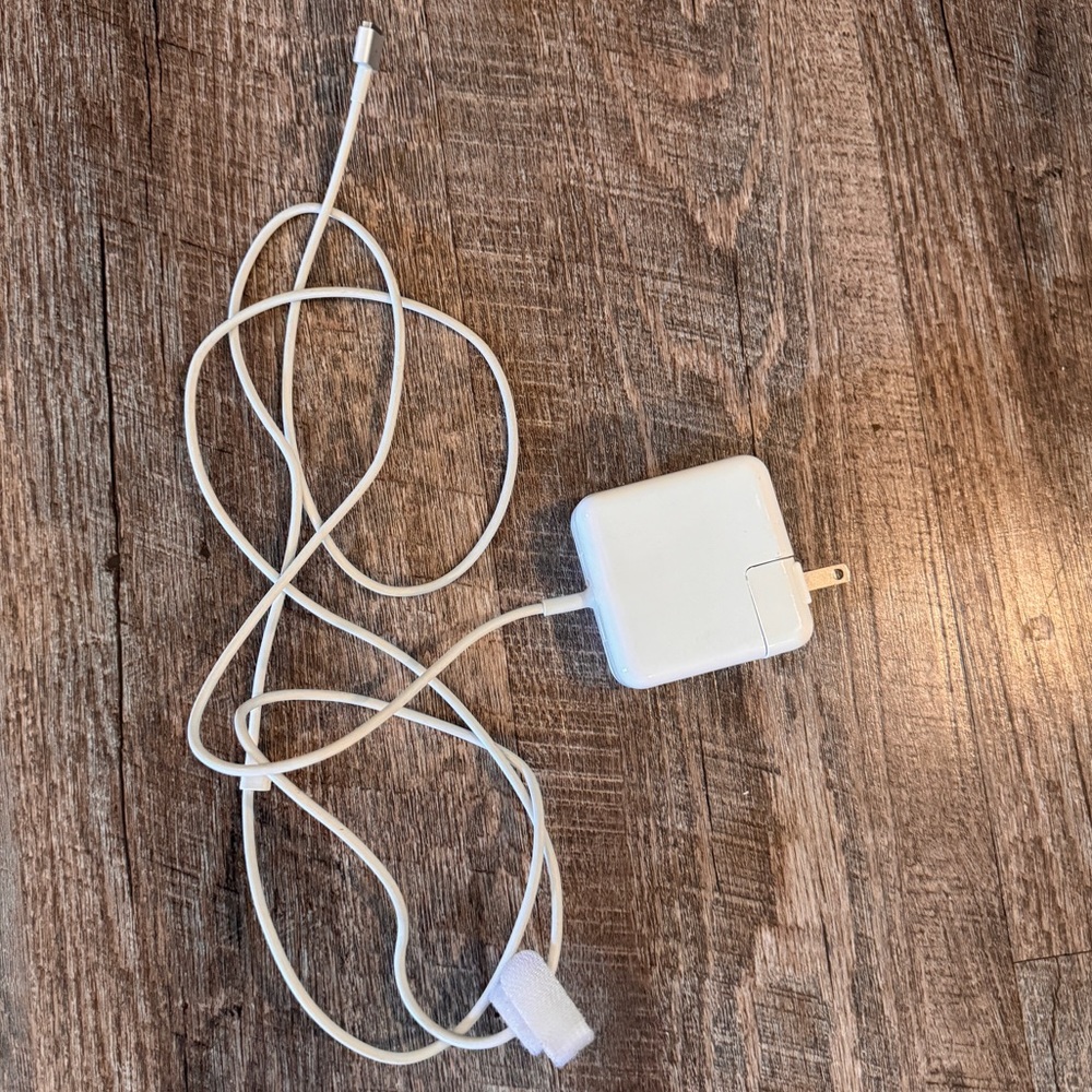 MacBook Air Charger